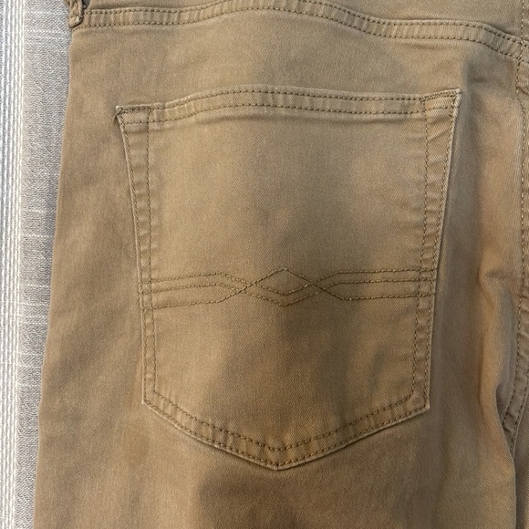 Levi khaki pants. Size 36x34 - Picture 8 of 10